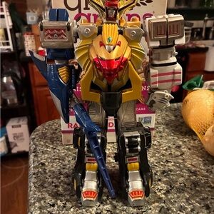 Power Ranger Gold and Red Action Figure